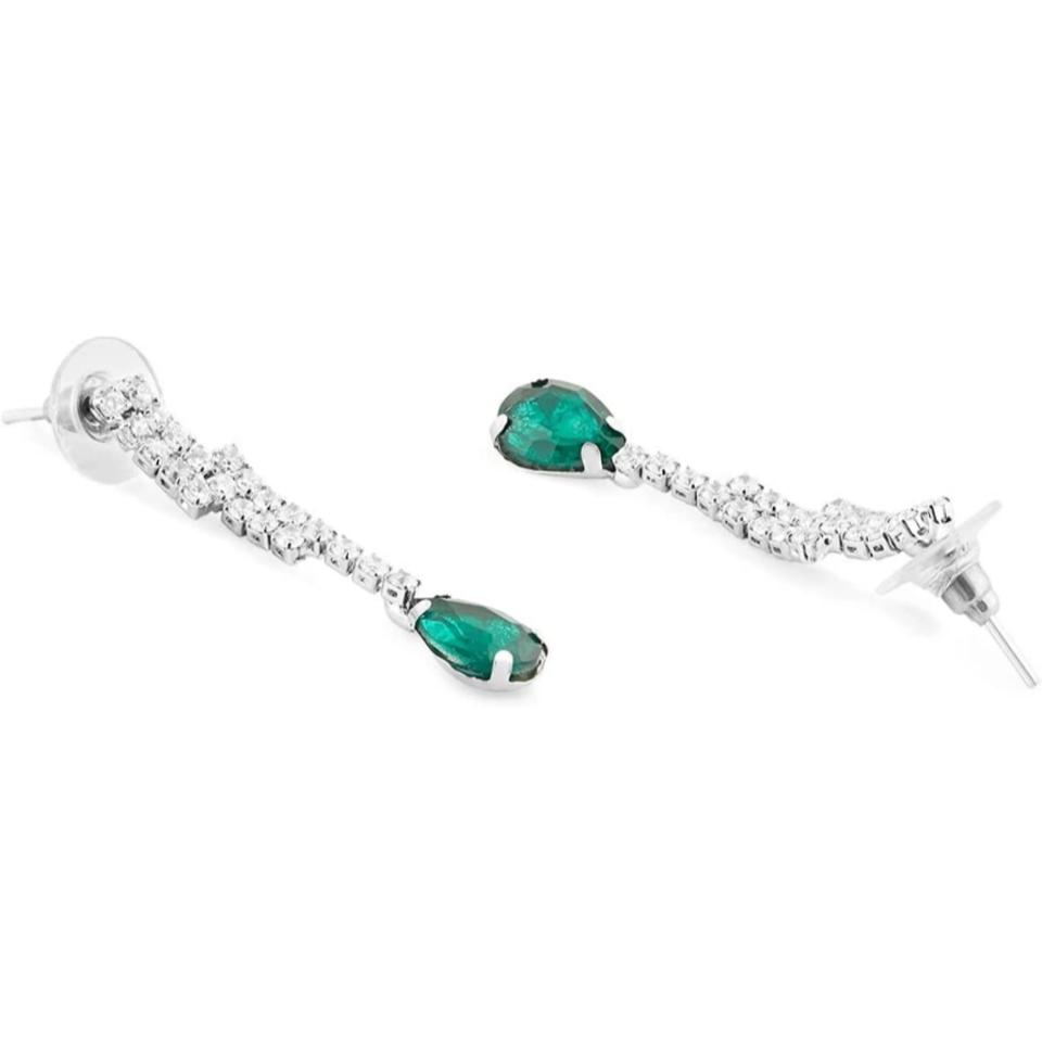 ZAVERI PEARLS Green Dazzling Diamonds Современное колье, серьги и кольца для женщин