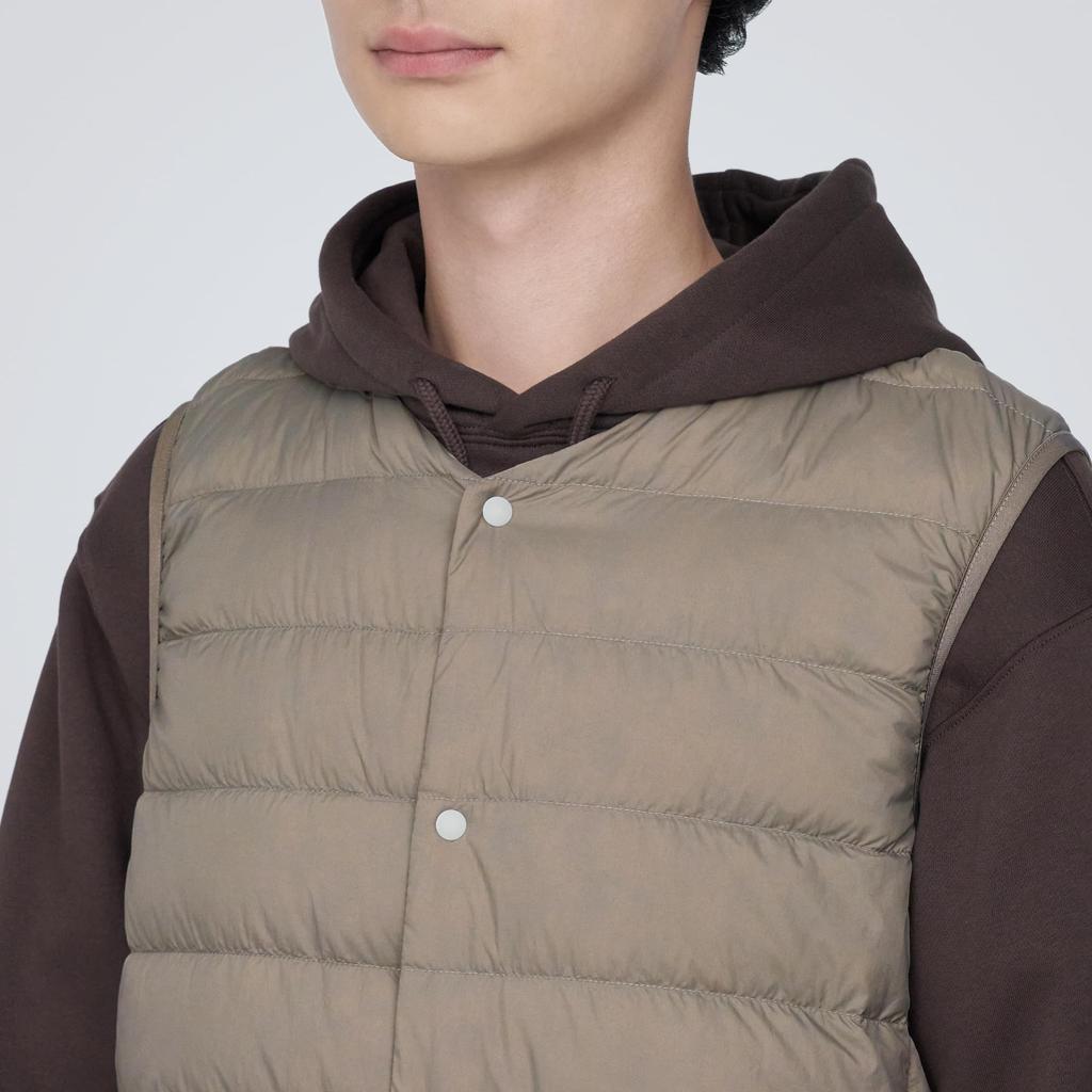 MUJI Down Vest Lightweight Down Collarless Vest AD0U7A3A Grayish Brown M (Antistatic Lining) Men's Men's