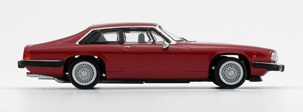 BM CREATIONS Scale Jaguar XJS 1984 Regency Red RHD Finished Product 1/64