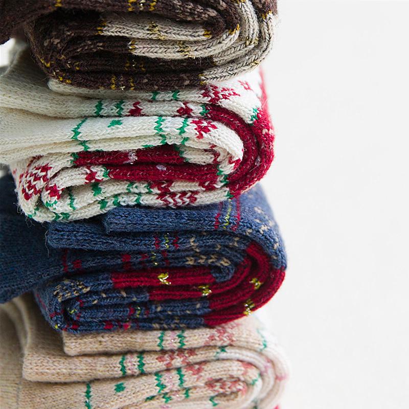 Thicken Women Christmas Socks Warm Rabbit Wool Winter Sock Cotton Casual Fawn Snowflake Pattern Sox