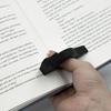 Подставка для книг в виде кошачьего пальца, пластиковый держатель для страниц, удобная для чтения без помощи рук, портативная закладка, подарок для любителей книг, аксессуар для подставки для чтения.