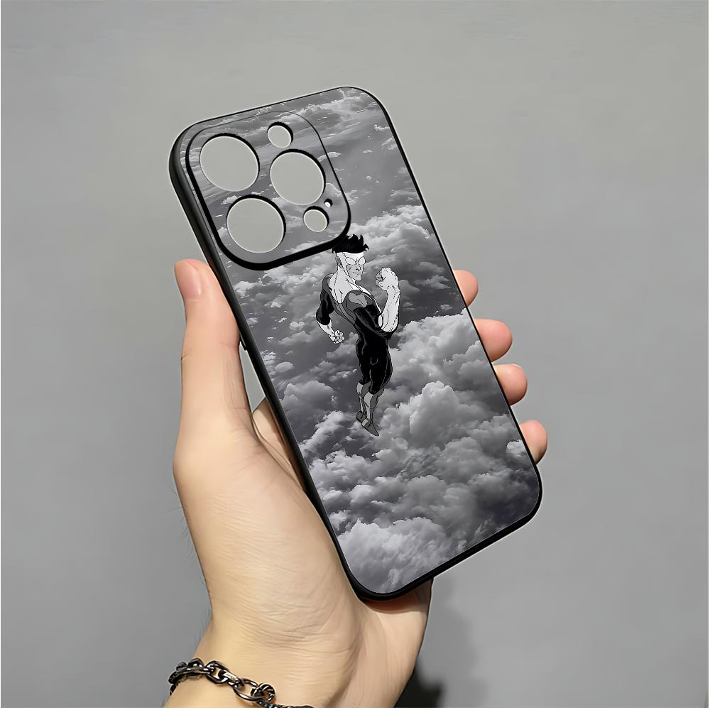 Крутой I-InvincibleS Комикс Чехол для Телефона Для IPhone 16,15,14,13,12,11,XS,XR,X,8,7,Pro,Max,Plus,mini Силиконовый Черный Чехол