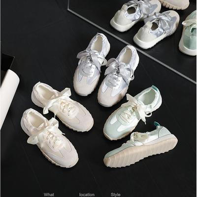 Студия виноградной мамы Ballet Мягкая подошва Сращивание Сатин Универсальная спортивная обувь Форрест Гамп Повседневная обувь Маленькие белые туфли