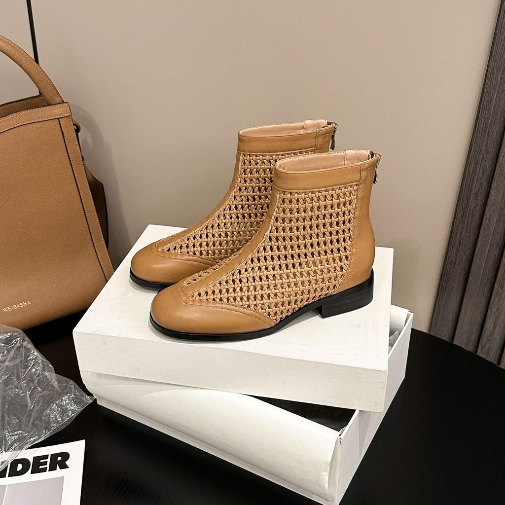 939-1 Челси крутые ботинки 2025 ретро ботинки Мартина летние тонкие женские британский стиль универсальные полые короткие ботинки