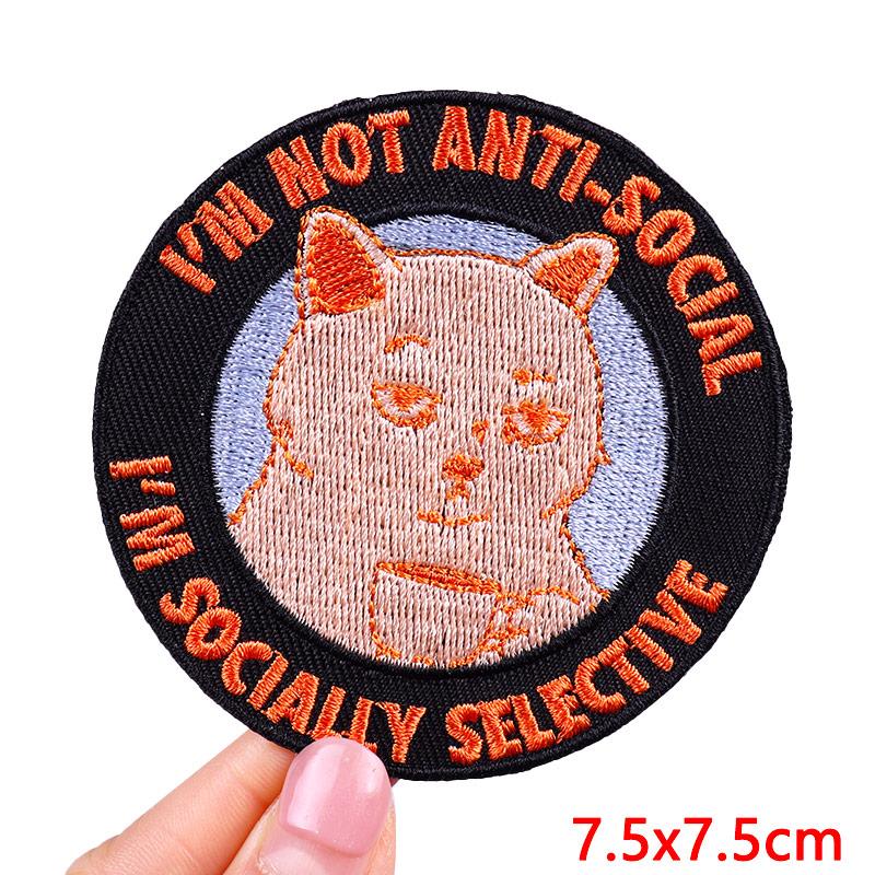 Horror Animal Butterfly Embroidered Patches Bear Cat Shark Patch Iron On Patches For Clothing Thermoadhesive Patches For Clothes