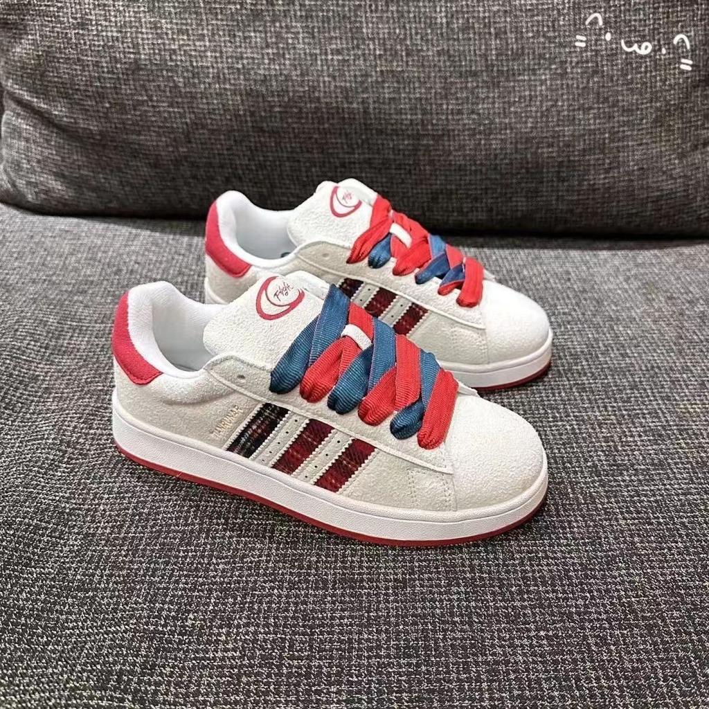 Кроссовки женские, нишевая мята, мамбо, колледж, плоские, кроссовки 2025 года, весна и осень, новая повседневная обувь для студентов