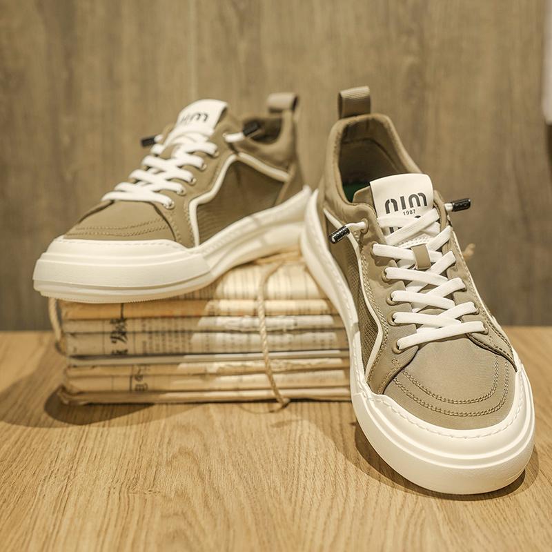 Fashion Leisure Walk Men Casual Shoes Fashion Outdoor Sneakers Simple Comfy Male Tenis Masculino Skateboard Footwear Breathable Trainers