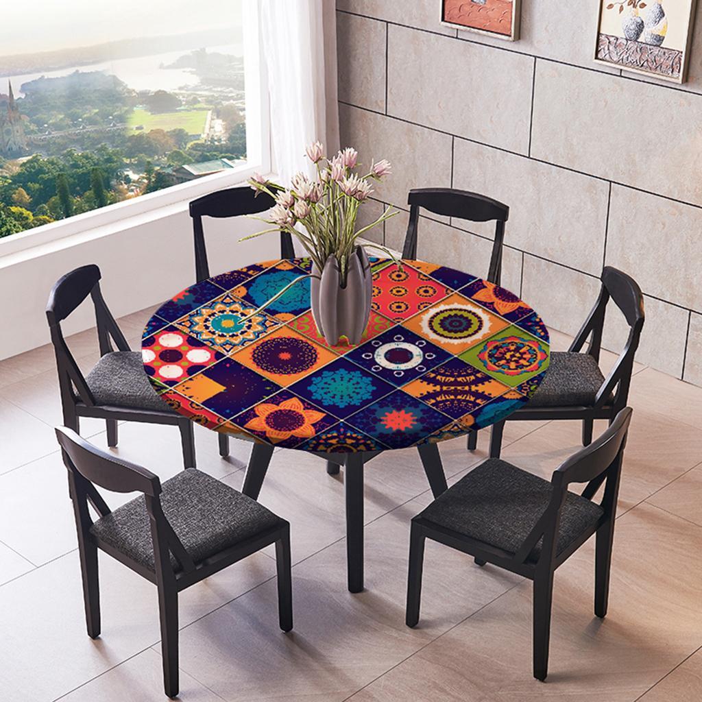 Скатерти с водонепроницаемой подкладкой и эластичной кромкой на подкладке 