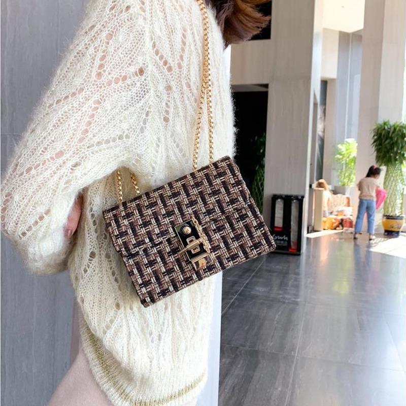 Autumn and Winter Small Fresh Chain Small Bags Female Single Shoulder Mini Small Square Bag Hundred with Fashion Crossbody Small Package