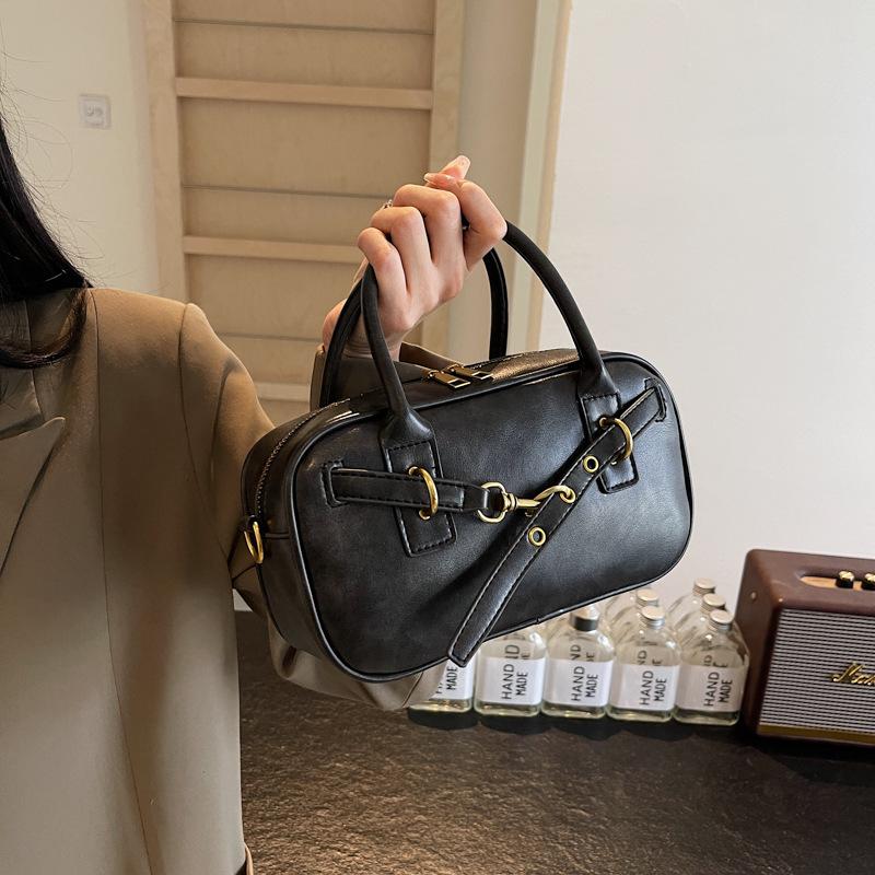 Премиальная ретро маленькая сумка женская 2025 новая осень и зима универсальная сумка-мессенджер модная на плечо портативная маленькая квадратная сумка