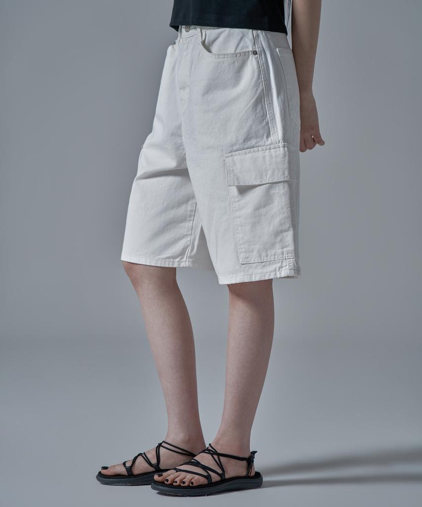 WAARFORWOMAN W1138 Cargo Shorts_White
