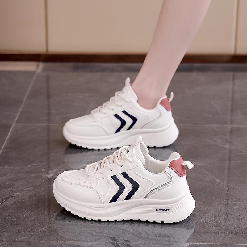 Инс корейская версия обуви Форрест Гамп женская 2025 весна новая уличная съемка студенческие беговые спортивные туфли маленькие белые кеды женские Q171