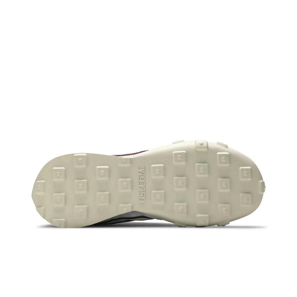 Nike Womens Waffle Racer 2X 'Ghost Light Bone' (women's sizes) Ghost / Light Bone / White / Dark Beetroot Casual Shoes CK6647 001