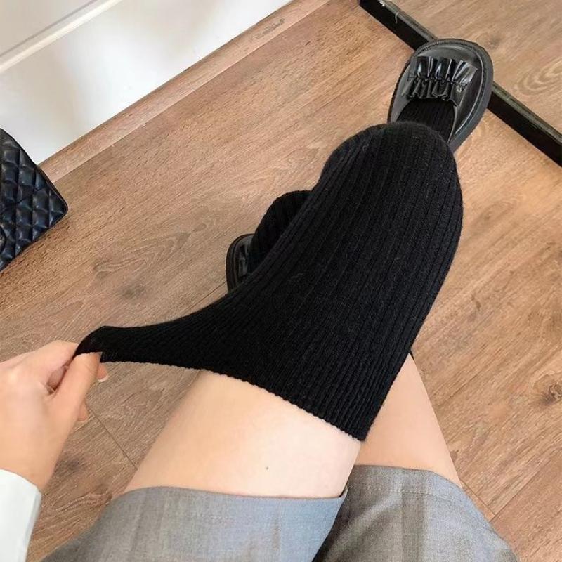 Зимние однотонные чулки выше колена, милые носки в стиле Лолиты, женские толстые теплые чулки, длинные ноги
