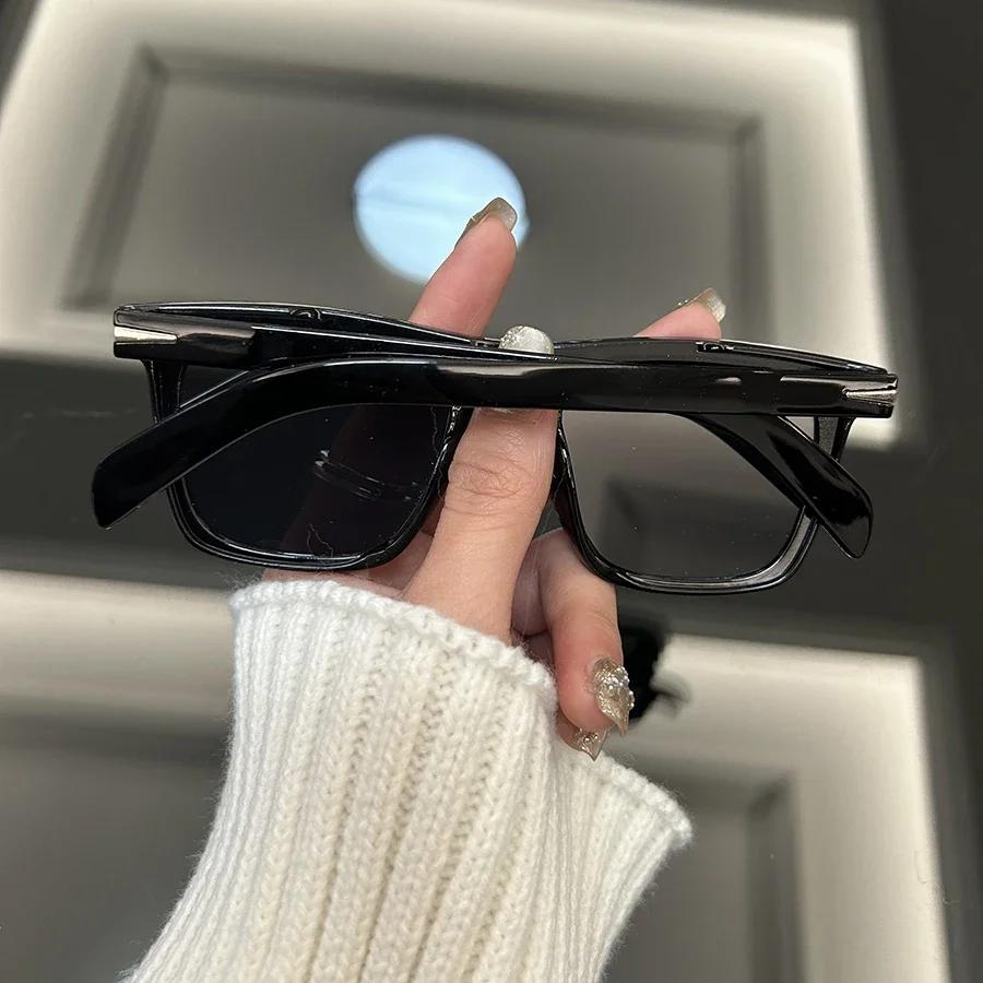 Designer Brand Square Sunglasses Women Men Classical Black Frame Sun Glasses Female Mirror Colors Elegant Fashion