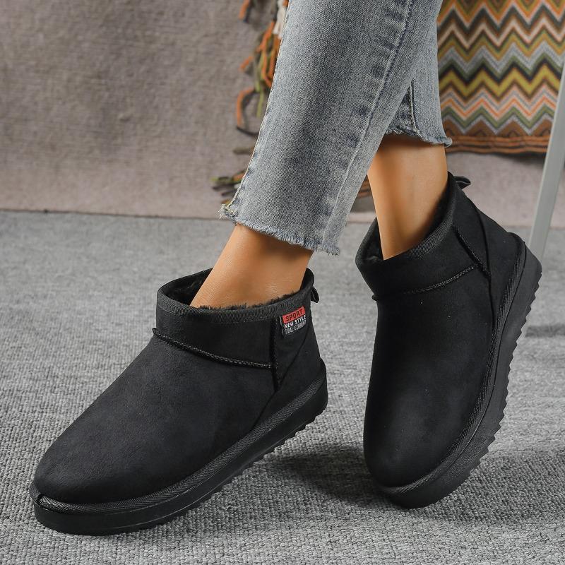 Winter Hot Selling High Quality Women's Shoes Fashionable Solid Color Round Toe Low Heel Sleeve Suede Women's Short Boots