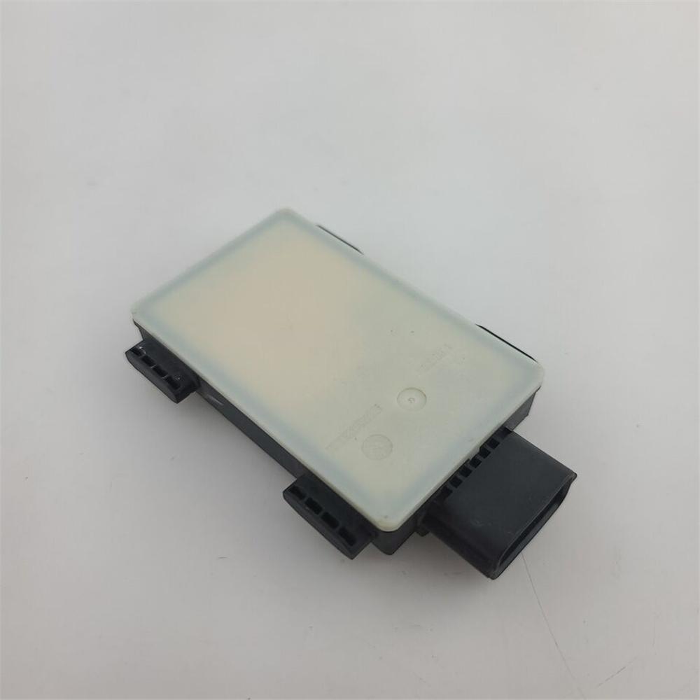 Для Jeep Grand Cherokee 2021-2022 Задний модуль датчика слепых зон ADAS 68440562AJ