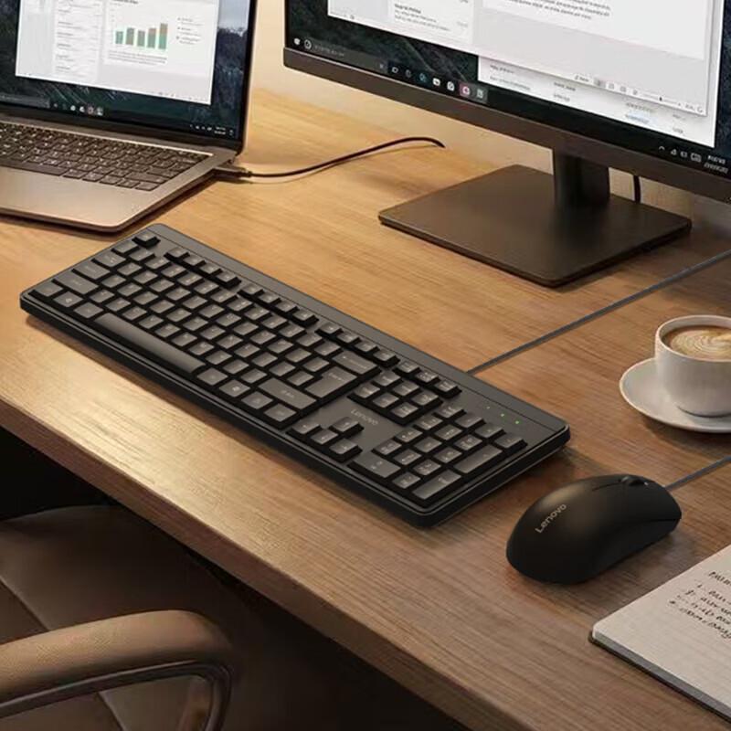 Lenovo Проводная клавиатура и мышь KM210