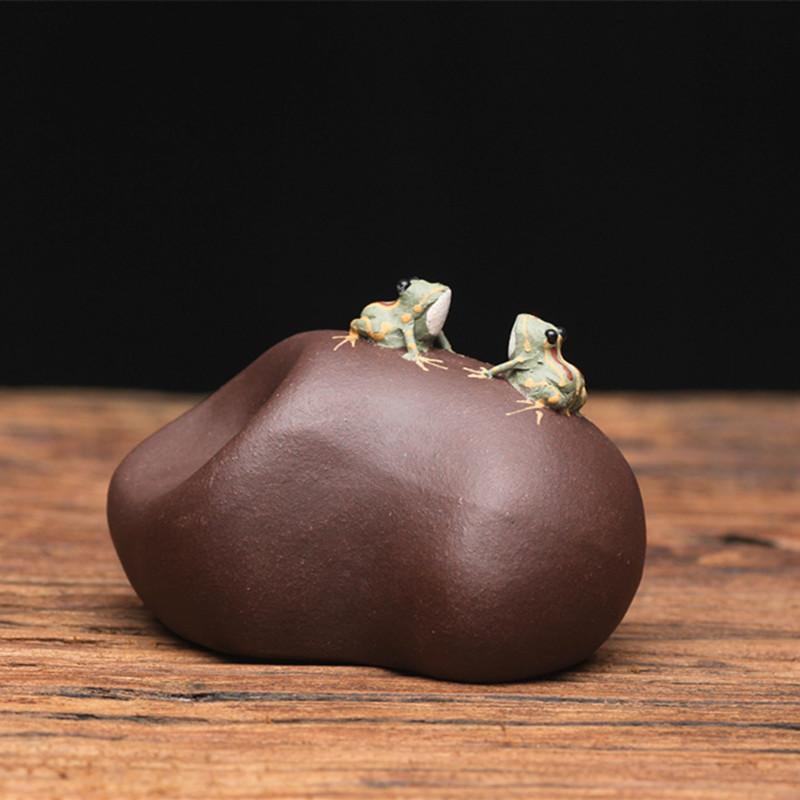 Purple Sand Tea Pet Water Spray Frog Stone Small Ornament Handmade Double Water Spray Cute Frog Tea Set Tea Table Accessories Can Be Raised