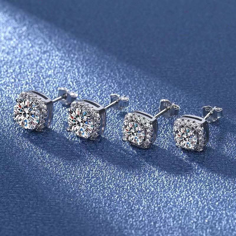 Квадратные серьги-пусеты с микро-бриллиантами, имитацией муассанита в один карат, для женской простой и высококлассной моды, корейская версия, ювелирные серьги