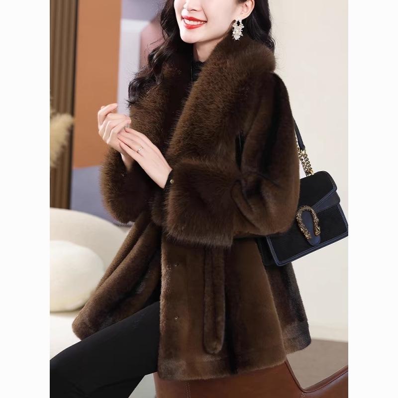 2025 Women's Winter Golden Mink Velvet Fur Coat - Young Style