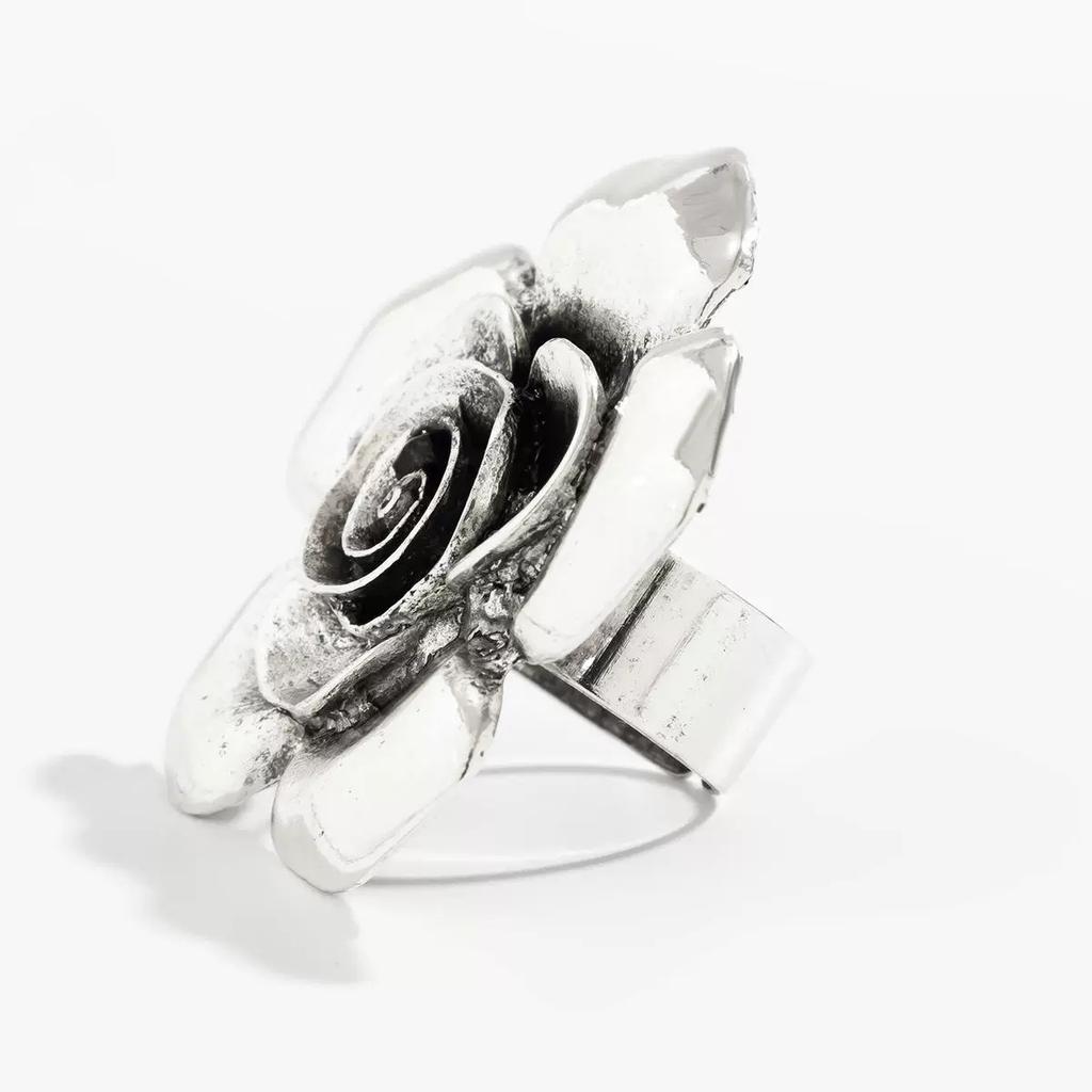 Ethnic Style Retro Flower Necklace Female Niche Versatile Flannel Flower Collar Necklace