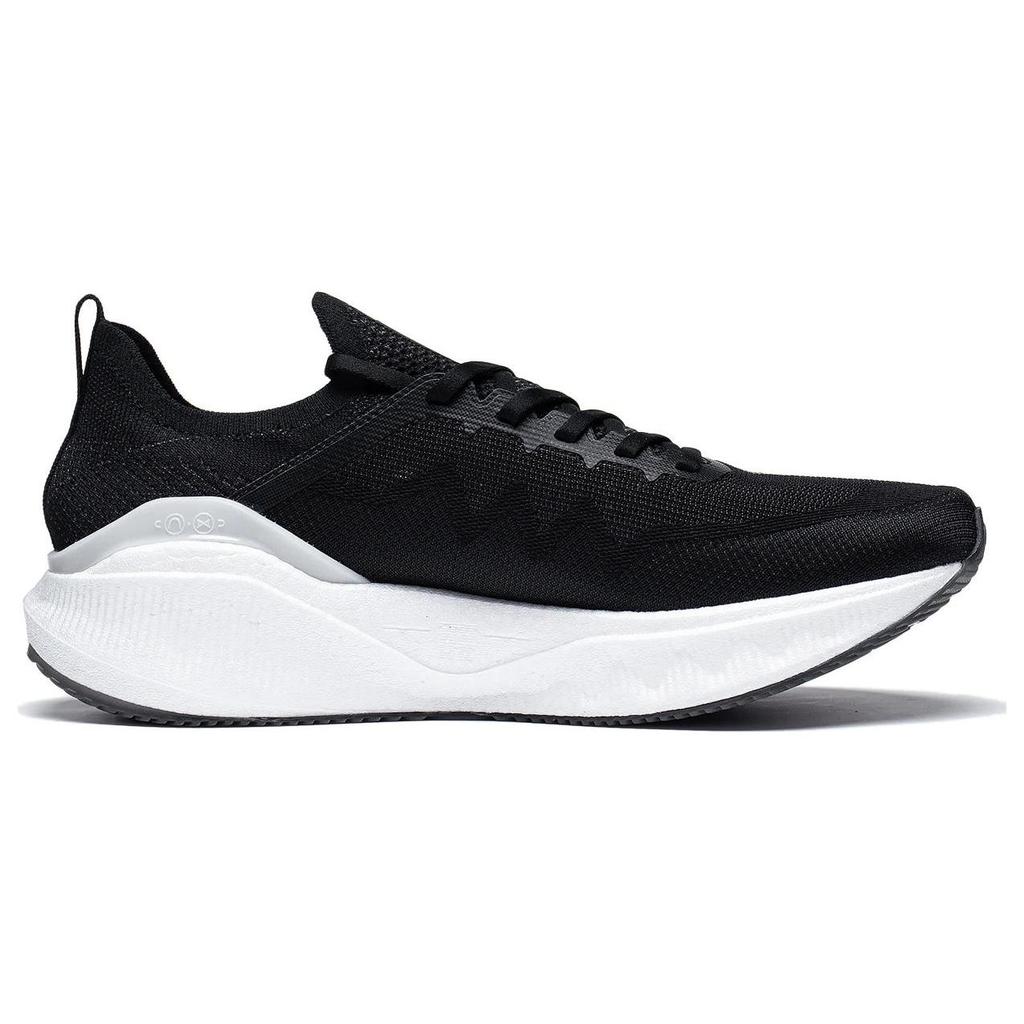 Li Ning YueYing 3.0 Pro Нескользящие Износостойкие Низкие Беговые Кроссовки Мужские Черно-Белые ARHT017-5