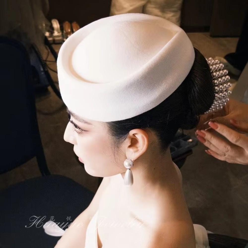 Британская ретро шляпа стюардессы Однотонная шляпка-таблетка Универсальные цилиндры Женские головные уборы
