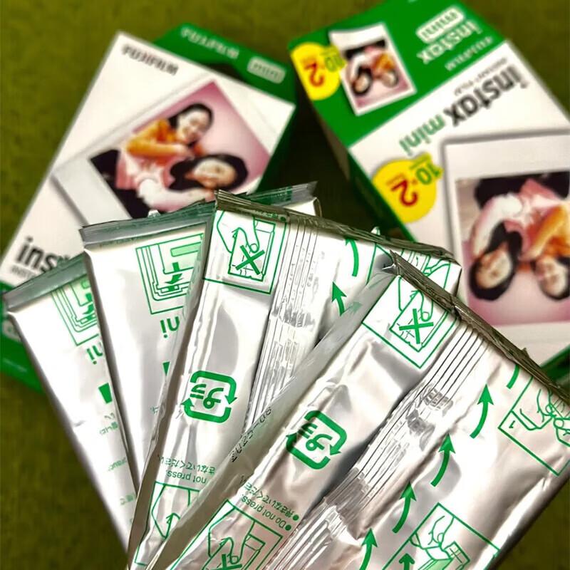 Фотобумага Fujifilm Instax Mini для моментальных фотографий (Китайская версия)