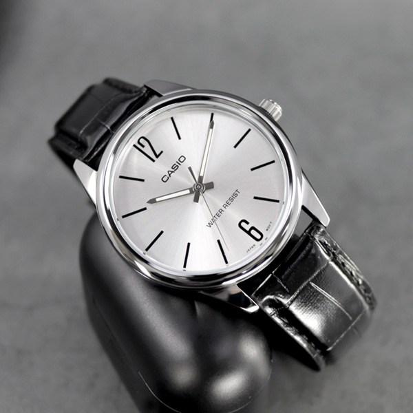 Casio Men's Fashion Leather Watch