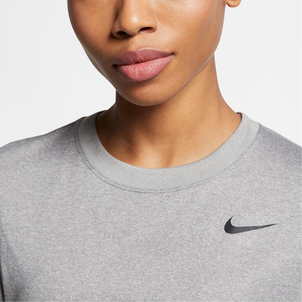Nike Женская футболка с коротким рукавом и круглым вырезом с логотипом AQ3210-063