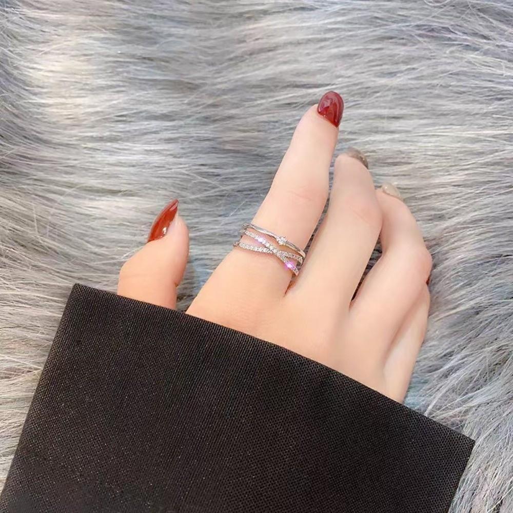 Luxury Zircon Crossed Rings Elegant Plain Ring Fashion Jewelry Crystal Finger Rings Gifts