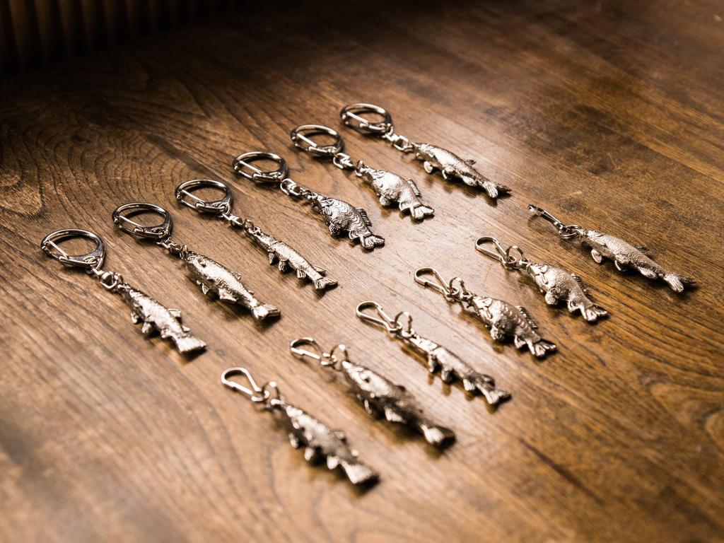 Зеркальный карп Британское искусство рыба застежка-молния коллекция (зеркальный карп)