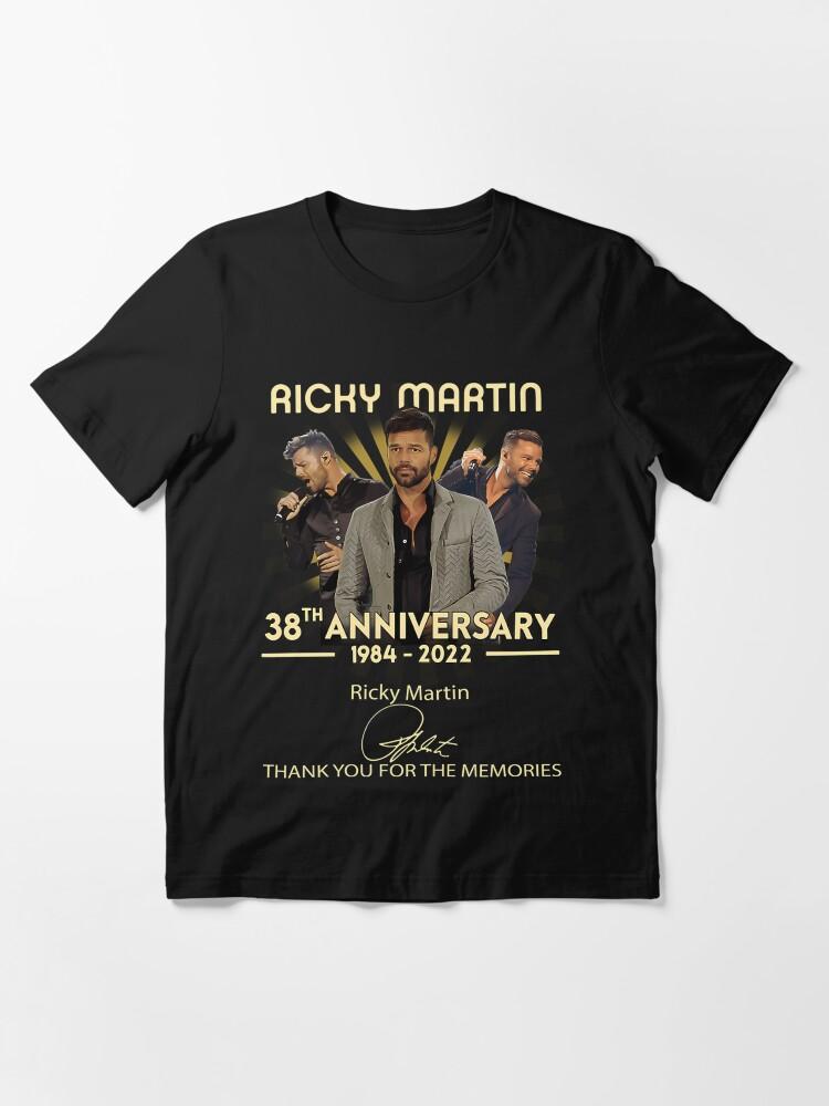 Ricky Martin Rícky MárTin 38th, Anniversary Essential T-Shirt