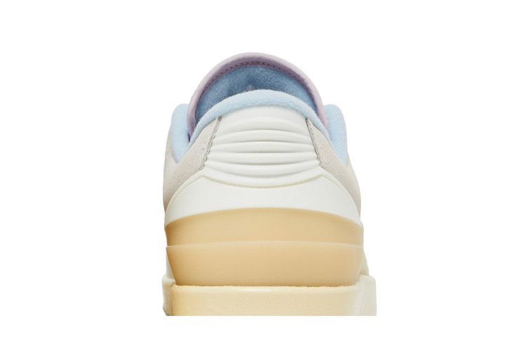Women's Sneakers Nike Jordan 2 Retro Low Look, Up in the Air (Women's)