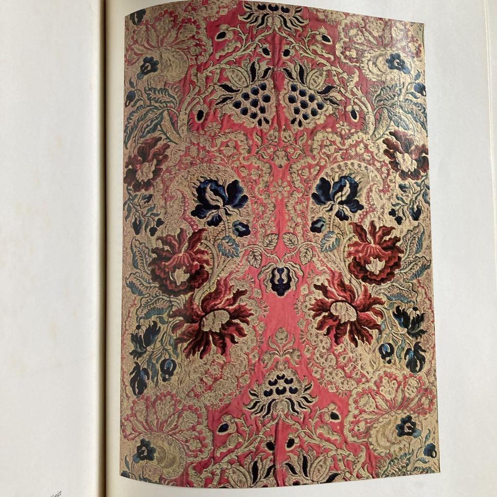 [Б/У] СОКРОВИЩНИЦА ВЕЛИКОГО ИТАЛЬЯНСКОГО ТЕКСТИЛЯ