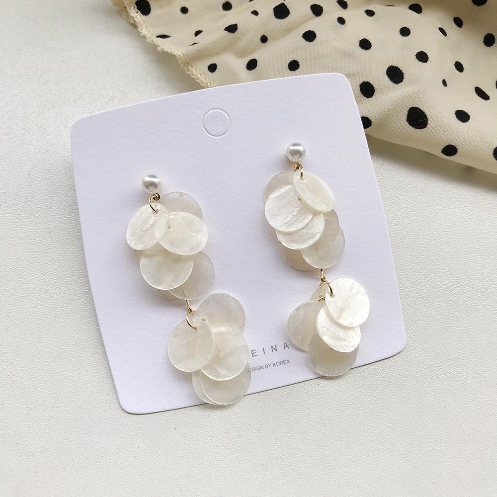 Серьги-кисточки из натуральных ракушек Dongdaemun из Южной Кореи с матовым металлом, весенняя коллекция