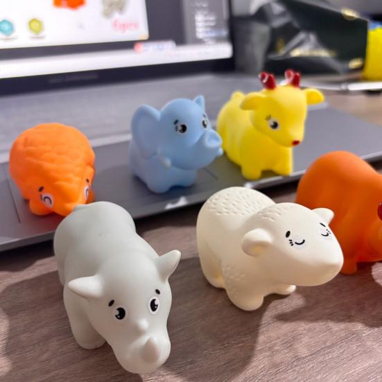 Пищащая виниловая животная игрушка для ванны для малышей Мягкая фигурка для игры в воде Интерактивная сжимаемая игрушка для детского душа Милая плавающая фигурка для бассейна ванны