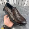 Мужская обувь высокого класса 2025 весна новая воловья кожа толстая подошва формальная деловая обувь нескользящая повседневная кожаная обувь на одной педали мужчины