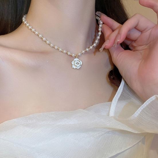 Women Girl Faux Camellia Necklace Flower with White Pearl Pendant Temperament Dressing-Up Beaded Faux Pearl