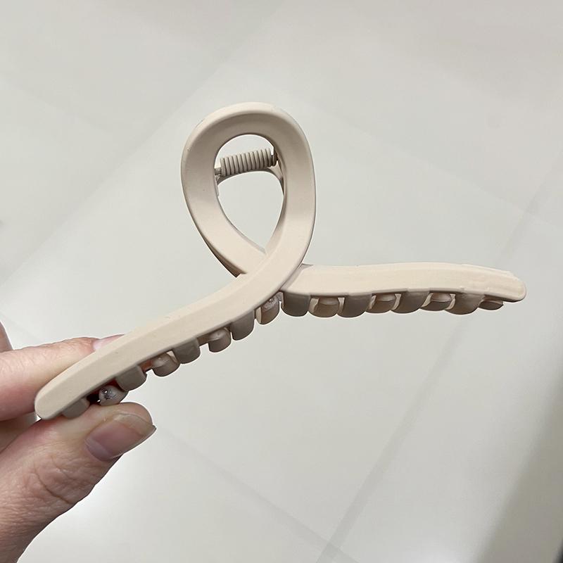 Большой краб для волос с бантом, новый модный однотонный черный зажим для волос в виде акульего плавника, инструменты для укладки волос, аксессуары для женщин, девушек