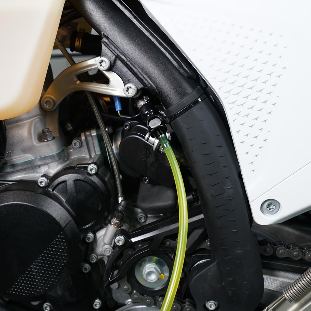 Для KTM EXC 300 TPI 2018-2024 EXC 250 XCW TPI 300 EXCF 350 SXF 250 SXF 450 XCF-W 350 450 500 Тестер топливного насоса и комплект для перекачки