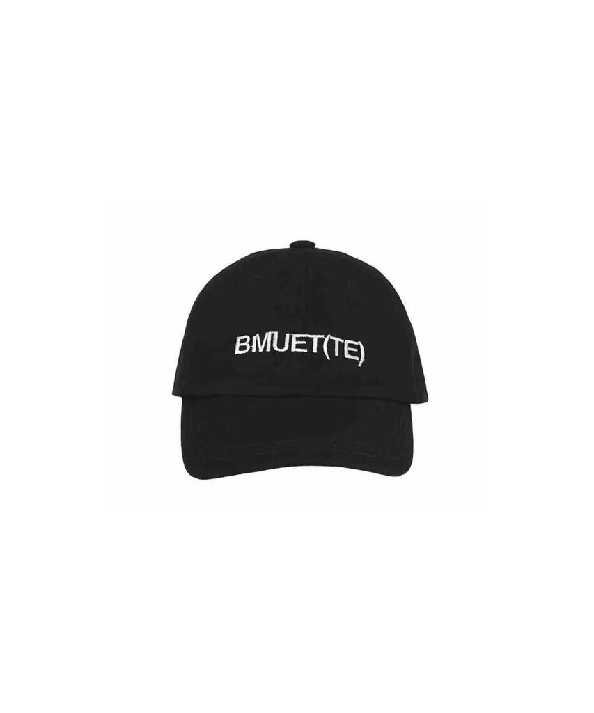 Черная бейсболка с вышитым логотипом BMUETTE