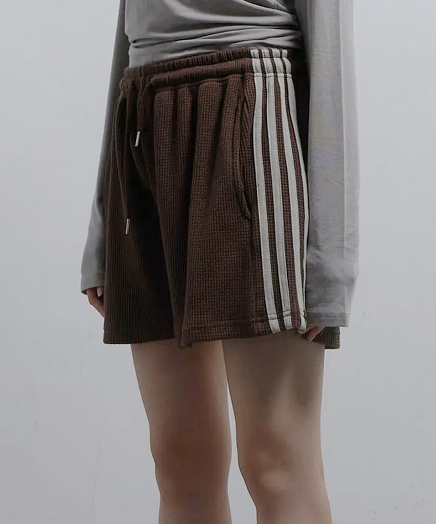 CHICKS Knitting-Like Track Shorts Brown