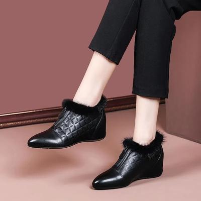 Ботильоны на толстой подошве и танкетке из мягкой кожи женские осенне-зимние новые плюшевые мягкие пушистые ботинки прилив