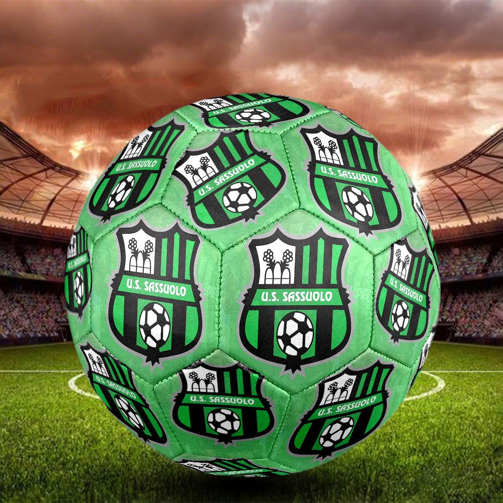 Футбольный мяч Sassuolo FC, размер 5, машинная сшивка, ПВХ, прочный и с высоким отскоком, подходит для всех возрастов, фанатская атрибутика, для матчей и использования на открытом воздухе.