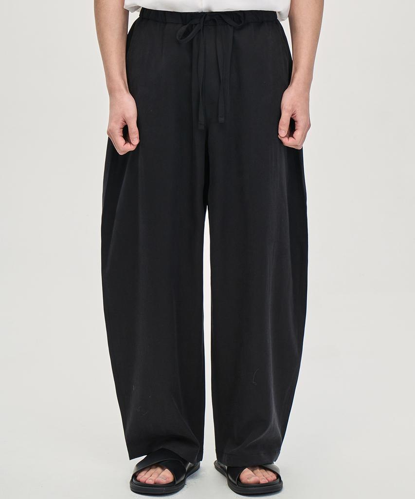 PRAIRIE Linen Barrel Fit Wide Slacks (Black)