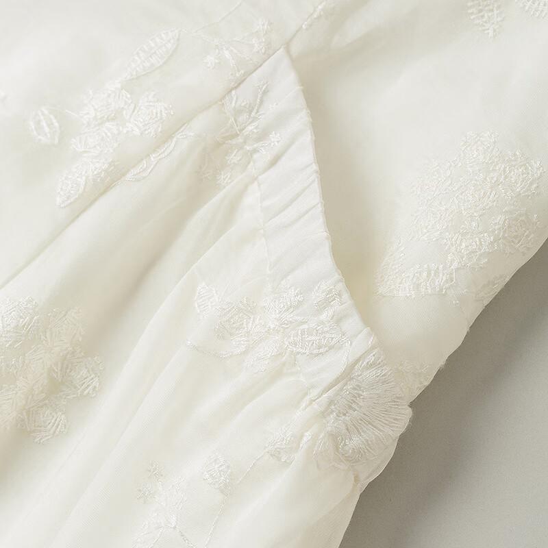 Chuyu Women's Embroidered Lyocell Sweetheart Neck Dress