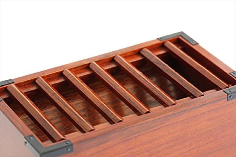 Yamako Good Luck Offering Box Premium Wood Grain Size Height 13 X Width 23 X Depth Money Box Shinto Shrine Purification (Large) Approx. (cm) 13.2