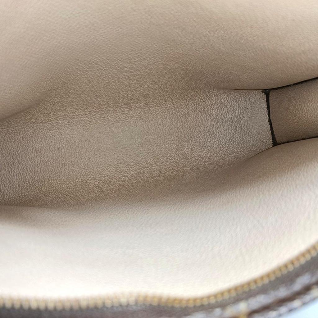 [Pre-Owned] Toiletry Pouch 26 Classic Monogram Canvas And Leather Wash Bag - Good #Y1SEC4
